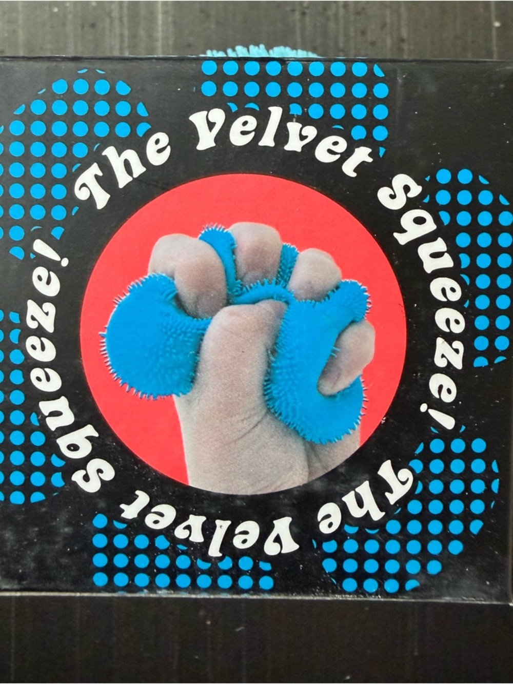 Needoh “Flower Power” Fuzz Ball -blue - Picture 3 of 4